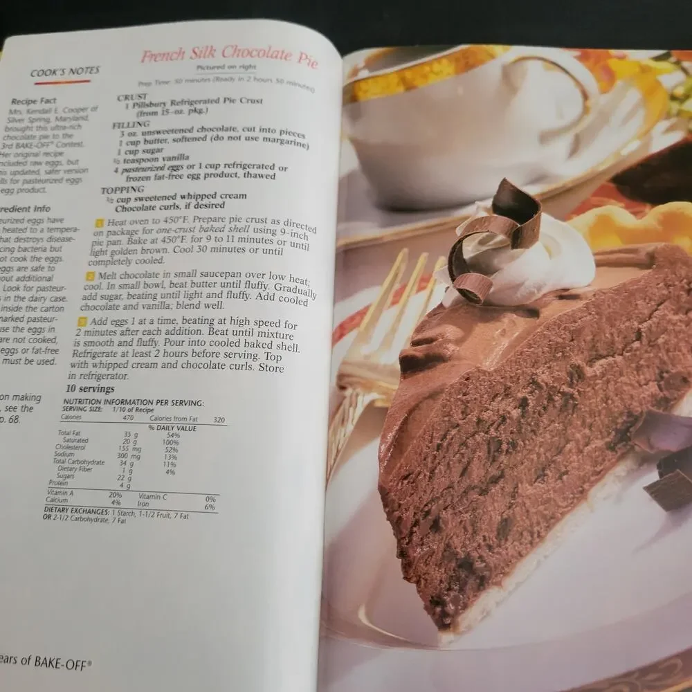 Three Vintage Cookbooks on baking 2 Pillsbury and 1 Southern‎ Living